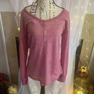 Ocean +Coast Women’s Pink & White Striped Long sleeve. Small. NWT.